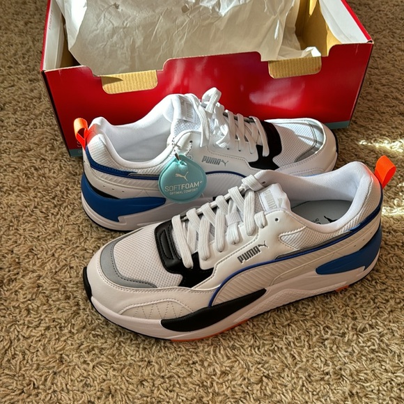 Puma SoftFoam X-ray 2 Square white, black, and blue shoes in 10.5 US. - Picture 2 of 5